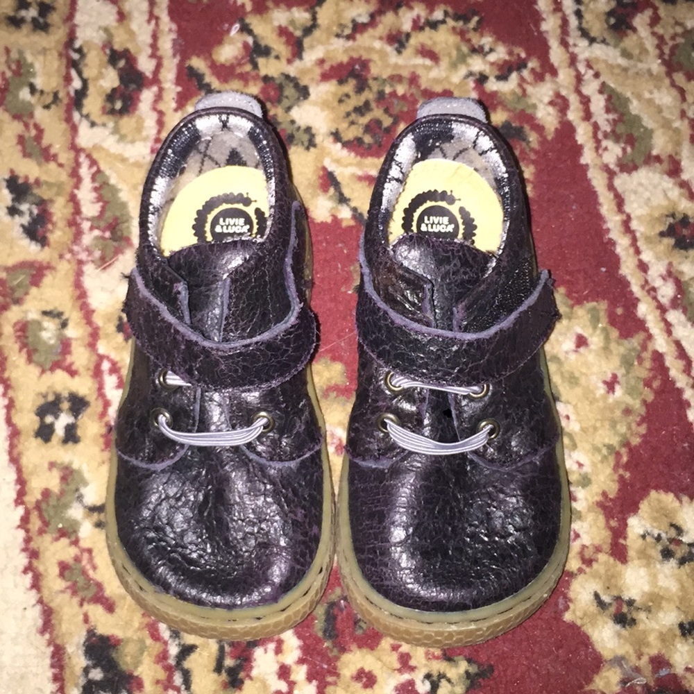 Real leather shoes